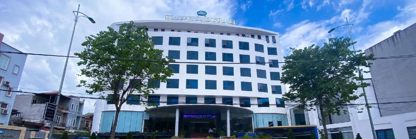 Hoa Ban Trang Hotel, 山罗 — 照片 1