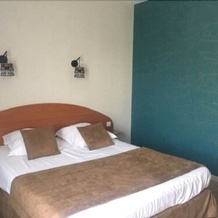 Hotel Les Trois Marchands, 布雷叙尔 — 照片 5