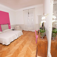 Florian Rooms, Рим — фото 2