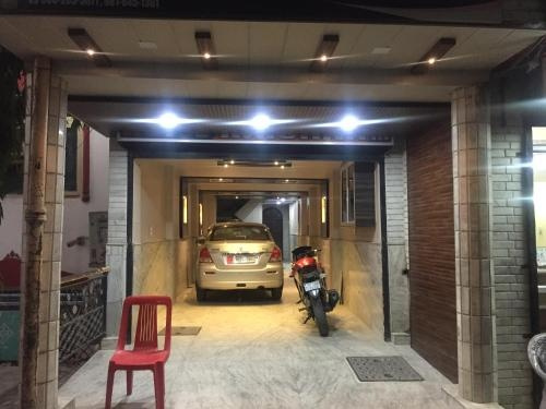 Hotel Krishna, 钦特普尔尼 — 照片 1