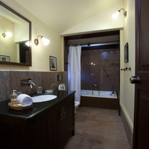 Ama Plantation Trails Coorg, 波利贝塔 — 照片 4