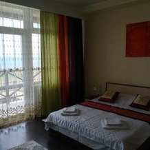 Terrace Guest House by Issyk Kul Lake, Tamchy — photo 3