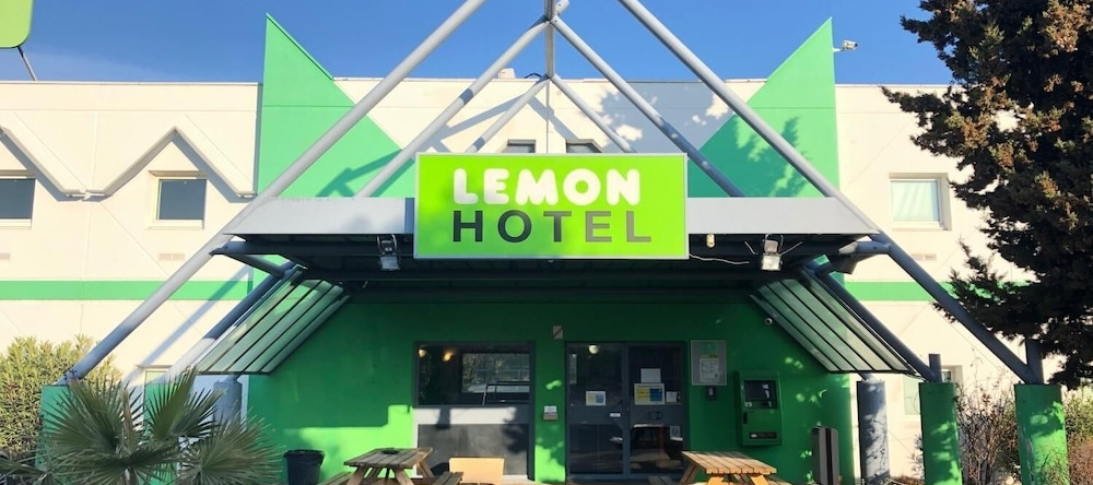 Lemon Hotel Avignon Rochefort du Gard, Rochefort-du-Gard — photo 1