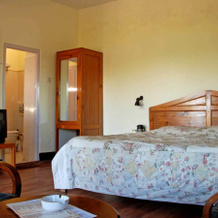 1 BR Guest house in The Mall, Ranikhet (1ECB), by GuestHouser, 苏卡 — 照片 2