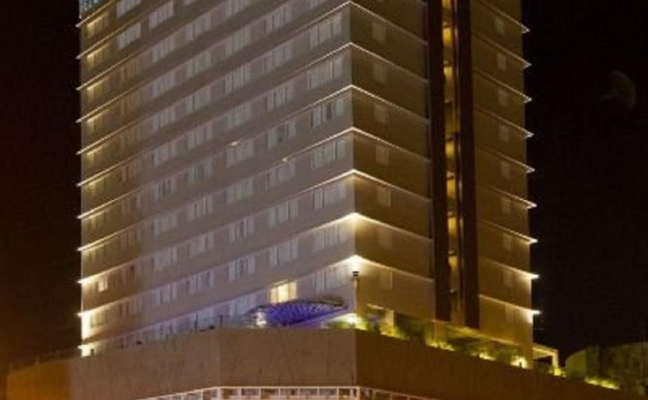 Acacia Hotel Manila, Muntinlupa — photo 1