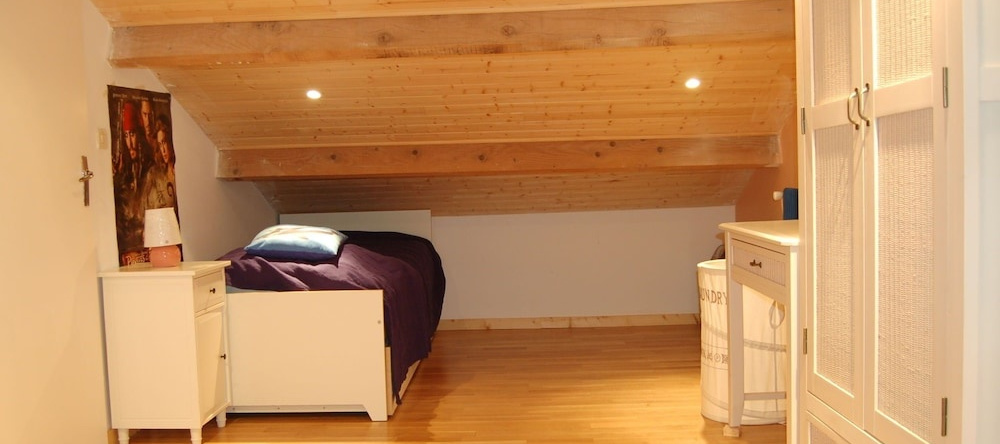 Modern Villa In Gareoult With Private Pool, Гареу — фото 1