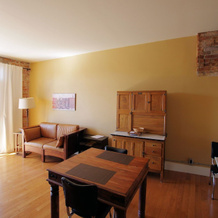 In Season Guest Suite, Трент Хилс — фото 4
