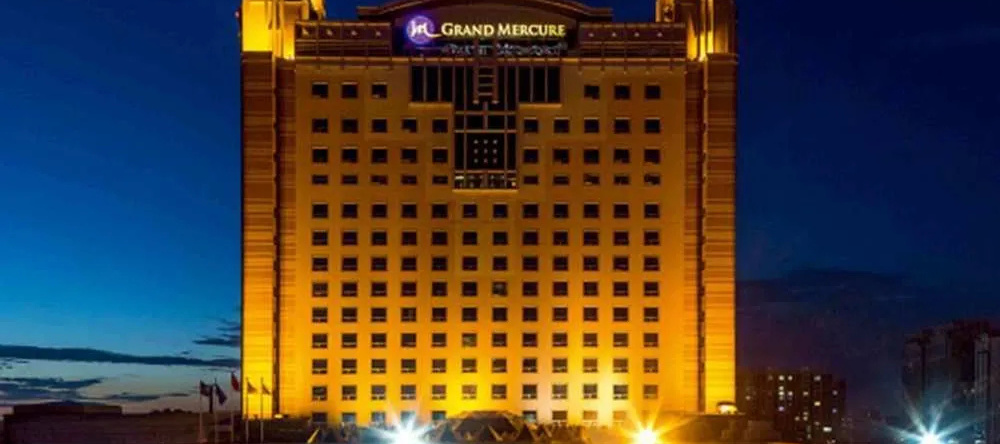 Hua Ling Grand, Urumqi — photo 1