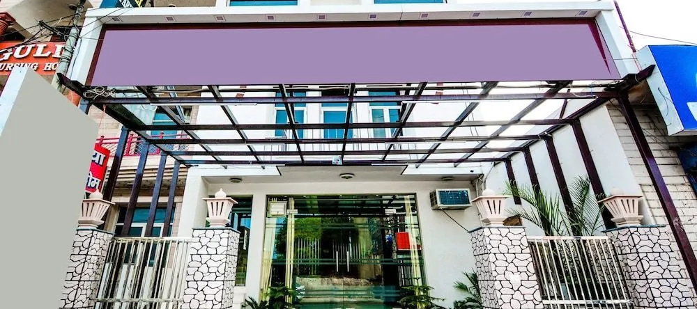 Hotel Mubarak by OYO Rooms, 比瓦尼 — 照片 1