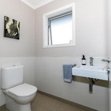 Spacious Modern Two-Bedroom Apartment, 蒂阿瓦穆图 — 照片 5