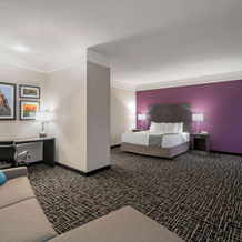 La Quinta Inn & Suites By Wyndham Latham Albany Airport, Латем — фото 4