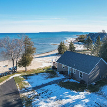 St. Ignace Cottage w/ Deck & Beach on Lake Huron!, 常青海岸 — 照片 4