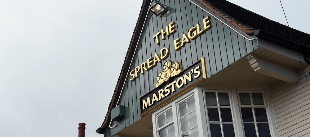 Spread Eagle, Gailey by Marston's Inns, 斯塔福德 — 照片 1
