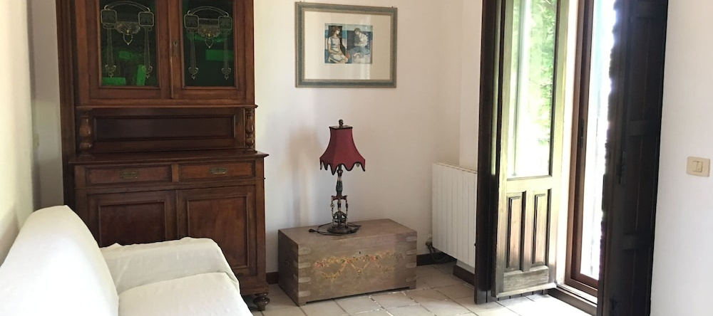 Etna Apartment with swimming pool, garden aBBQ: close to Taormina, Etna and Sea!, 皮耶迪蒙特-埃特内奥 — 照片 1