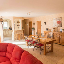 Spacious Furnished Holiday Villa With Private Pool and Covered Terrace, 萨莱勒多德 — 照片 2