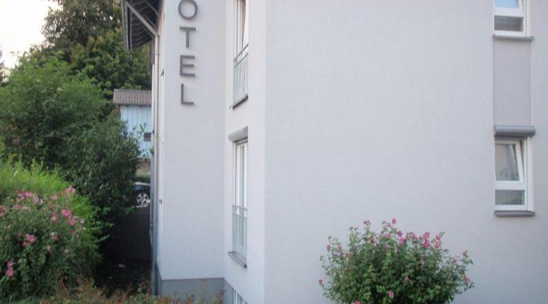 Hotel-Weinstube Weinhaus Steppe, Waldbronn — photo 1
