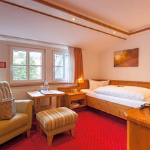 Landhotel Voss, 伦讷施塔特 — 照片 3