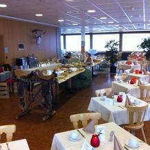 Berggasthaus Panorama Klewenalp, 贝肯里德 — 照片 3