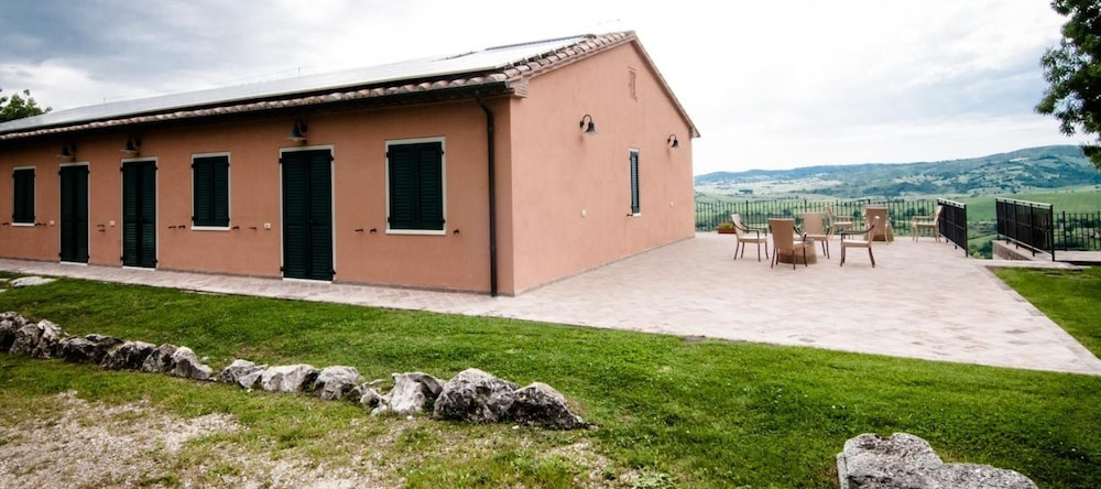 Agriturismo Bio Il Torrione, 曼西亚诺 — 照片 1