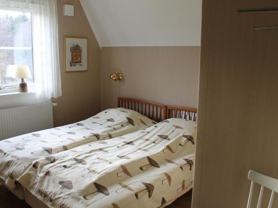 Rocklösa Gård, Гнеста — фото 1