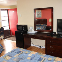 Colonial Motel, Chatham — photo 3