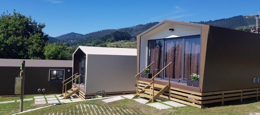 Camping & Bungalows Portuondo, 蒙达卡 — 照片 1
