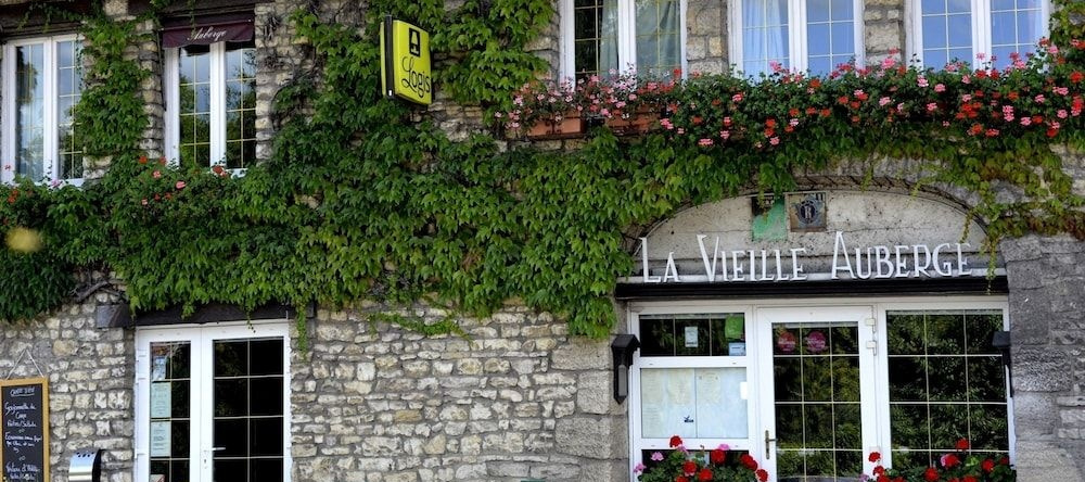 Hotel la Vieille Auberge, 博姆莱达姆 — 照片 1