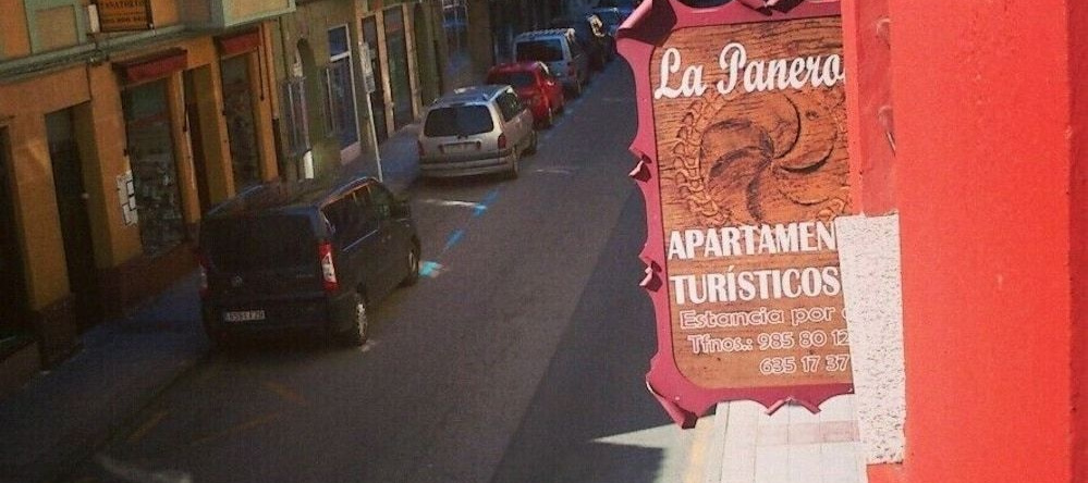 Apartamentos La Panerona Centro, 蒂内奥 — 照片 1
