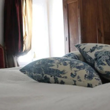 Chambre d'Hôtes La Maison sur la Place., 塞拉斯 — 照片 2
