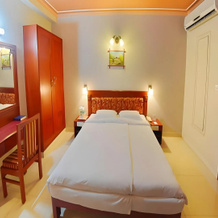 Hotel Gnanam, 坦贾武尔 — 照片 2