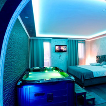 Jacuzzi House Strasbourg Entzeim Aeroport, 兰戈尔斯海姆 — 照片 2