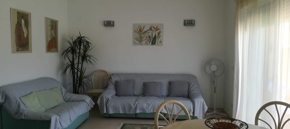 Apartamento Augusta Albatros, 蒙塔尼亚德拉塞利亚 — 照片 1