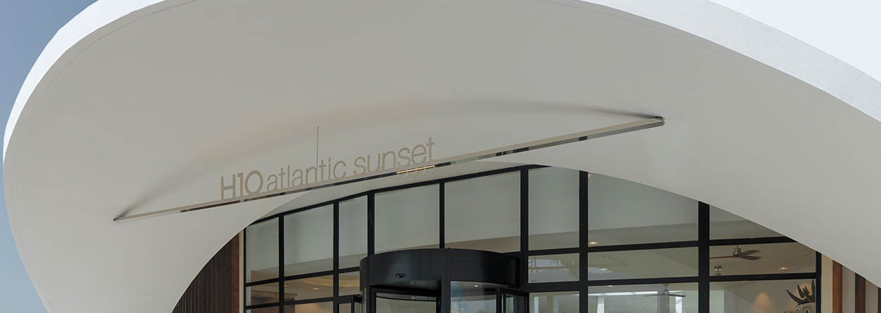 H10 Atlantic Sunset Horizons Collection, 天堂海滩 — 照片 1