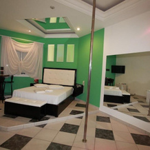 Liverpool Loft & Motel (Только Для Взрослых), Индаятуба — фото 2