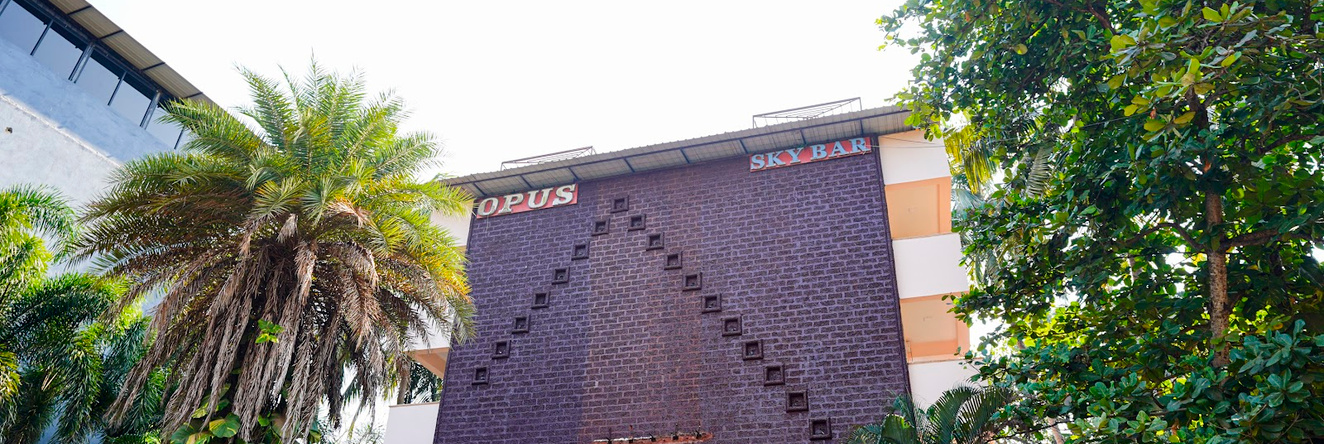 Meraden Opus, 安朱纳 — 照片 1