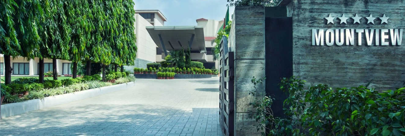 Hotel Mountview, Chandigarh — photo 1