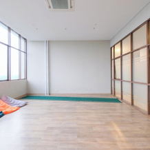 Homey And Minimalist 1Br Royal Sentul Park Apartment, Kadumangu — photo 2