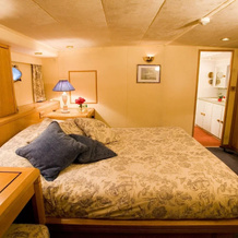 United Spirit Yacht, Труса — фото 2