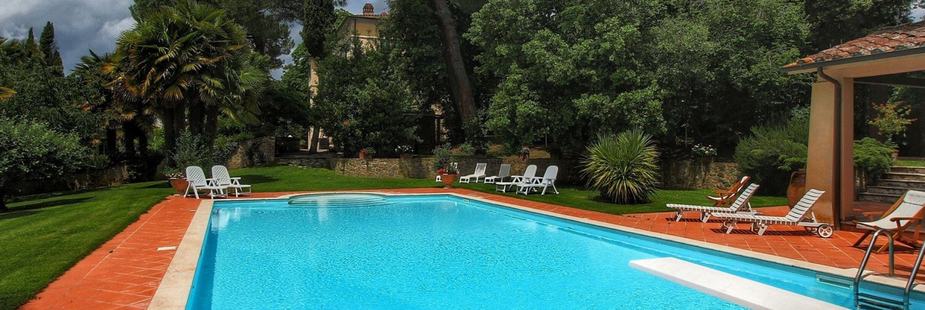 Estate with pool and tennis court in the Tuscan hills, 锡纳伦加 — 照片 1