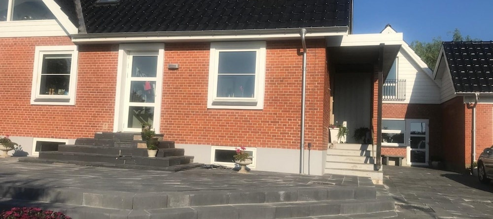 Hilmors Overnatning, Viborg — photo 1
