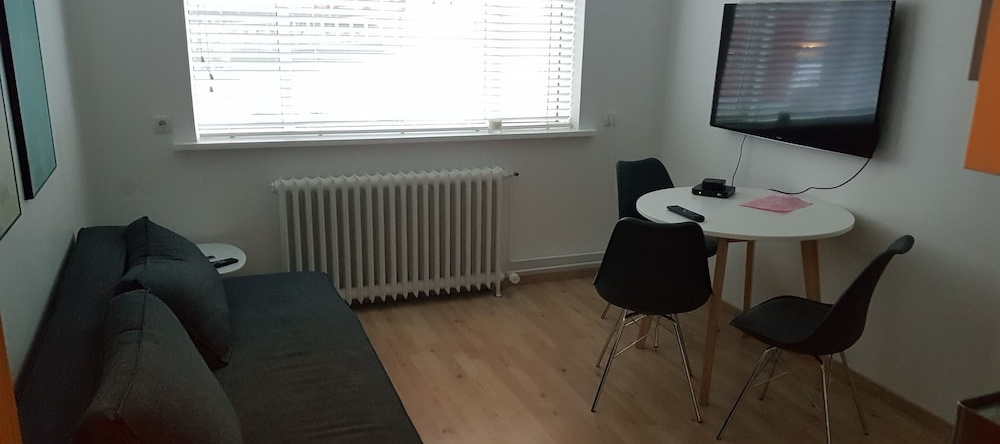 Odinn Reykjavik Skolavordustigur Apartments, Reykjavik — photo 1