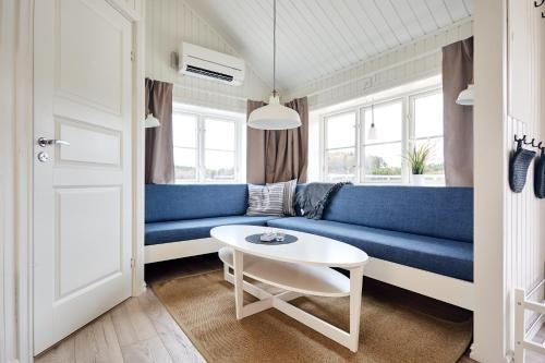 Lagunen Cottages and Hostel, Stromstad — photo 1