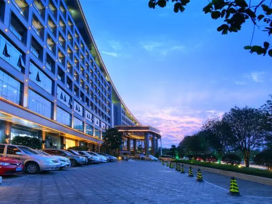 the Star Hotel, Zhaoqing — photo 1