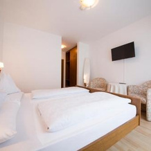 Hotel Pension Weingarten, 马格雷苏拉斯特拉达德尔维诺 — 照片 4