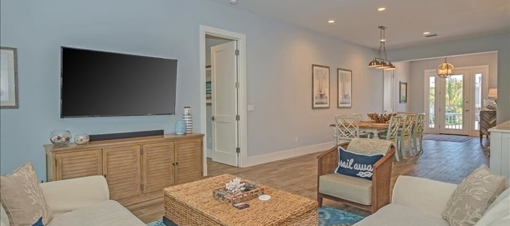 Homes-261 Seabreeze Ct, 博卡格兰德 — 照片 1