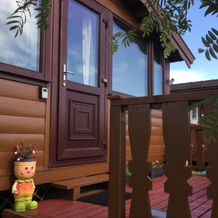 Log Cabin - Free Parking, Garden & Pet Friendly, Бронабер — фото 4