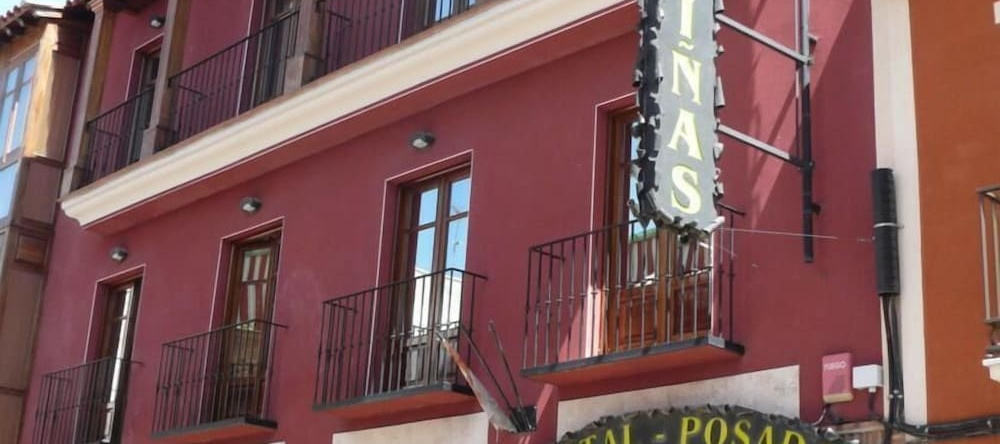Hostal Posada Entreviñas, Вальдепеньяс — фото 1