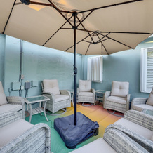 1 Mi to Beach: Sunny Lantana Cottage w/ Pool!, Lantana — photo 2