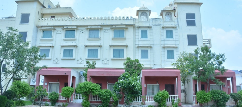 Kaara- Atharva Palace Jaipur, Jaipur — photo 1