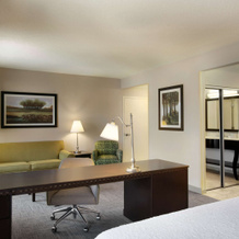 Hampton Inn & Suites Mahwah, Маува — фото 4